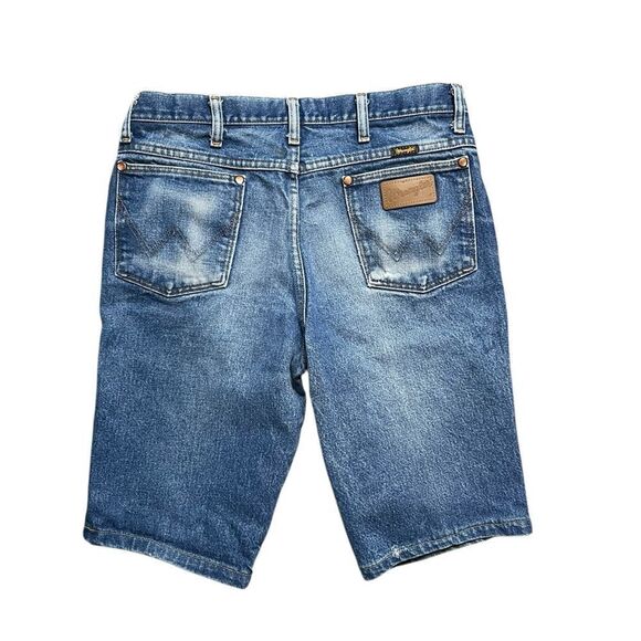 Vintage WRANGLER Cowboy Cut Bermuda Shorts Size 33 - Picture 1 of 5